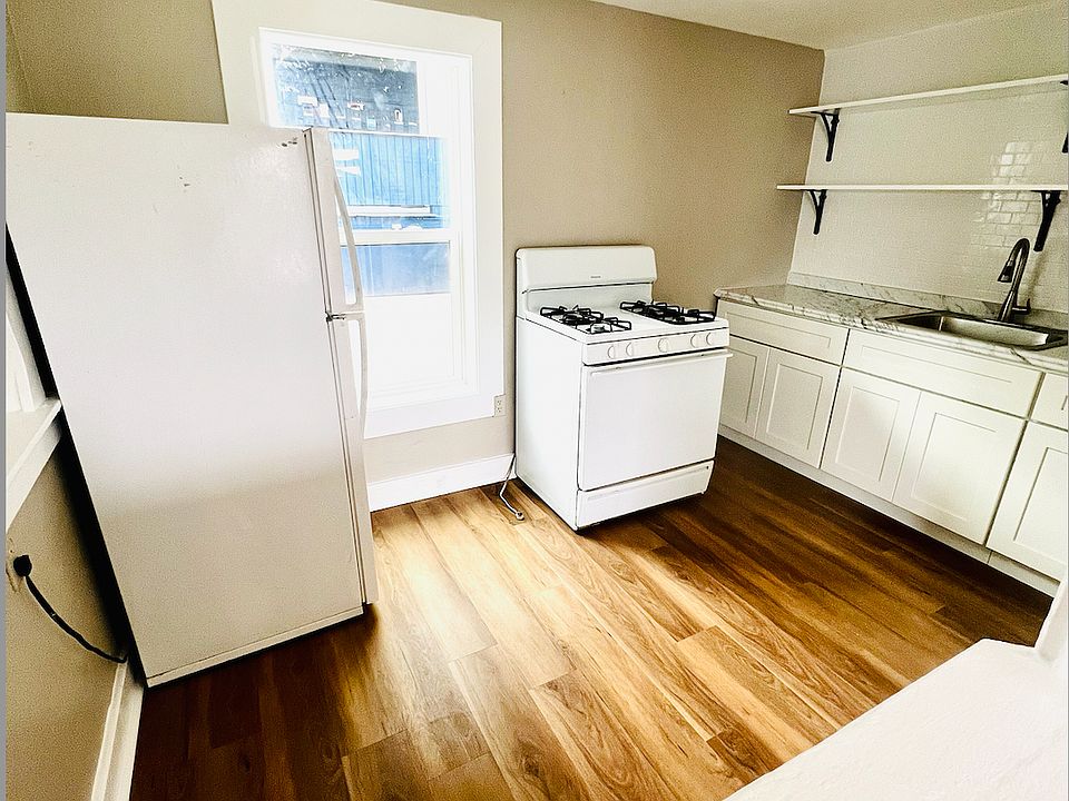 1st image of 111 S Grandview Ave APT 7