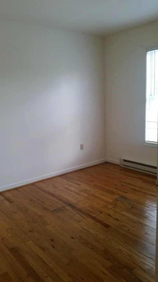 Sandpiper Lane 472 Apartments — Photo 4