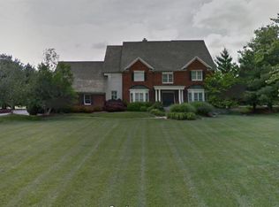 509 E Waters Edge Dr, Shiloh, IL