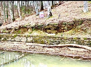 902 Bluff Dr, Rogersville, AL 35652