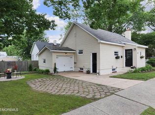 117 Grand Ave, Atlantic Highlands, NJ 07716