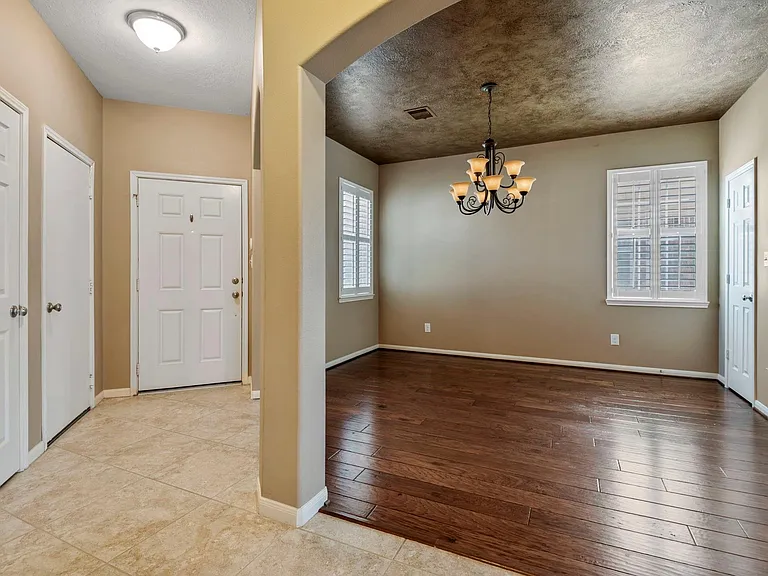 18723 Cypress Loch Dr — Photo 5