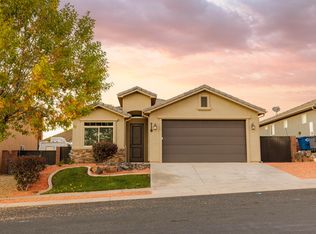 718 W 400 N, Hurricane, UT 84737