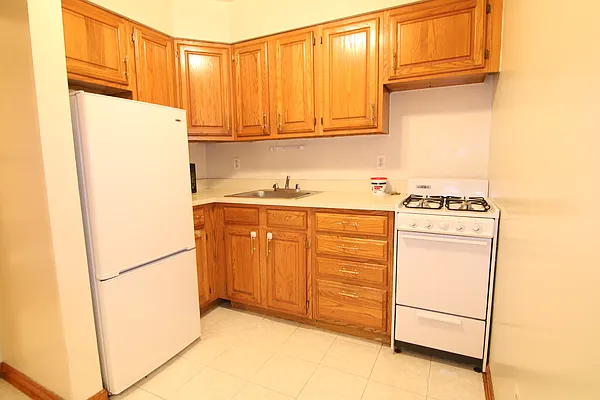 Rented by America Mecca Realty LLC | media 1