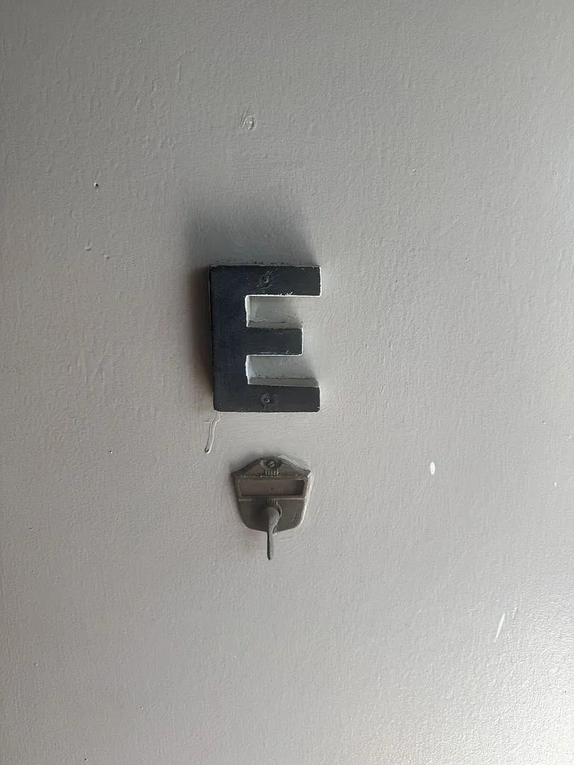 c3111 — Photo 2