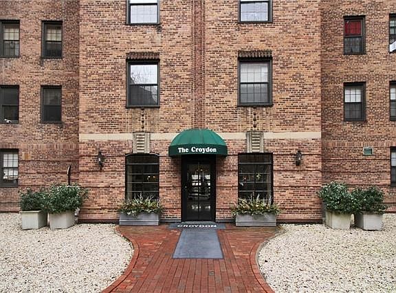 Back Entrance of Building to the lobby