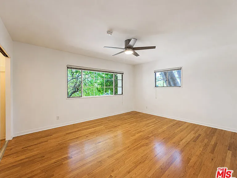 5366 Village Grn — Photo 26