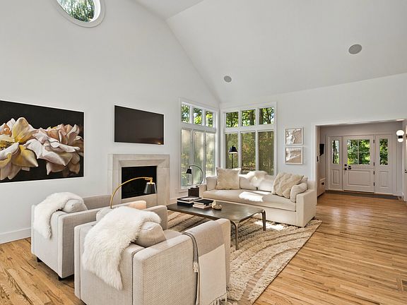 4th image of 55 Archibald Way