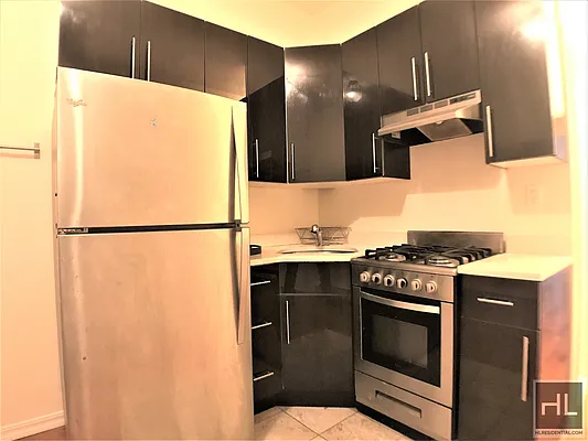 Rented by Highline Residential | media 8