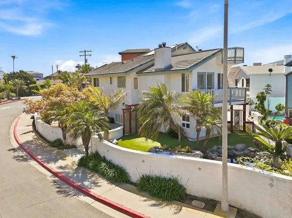2438 Ocean St, Carlsbad, CA 92008