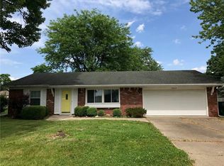5504 N Winding Way, Muncie, IN 47304
