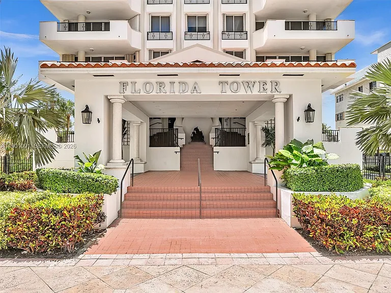 6422 Collins Ave #701 — Photo 41
