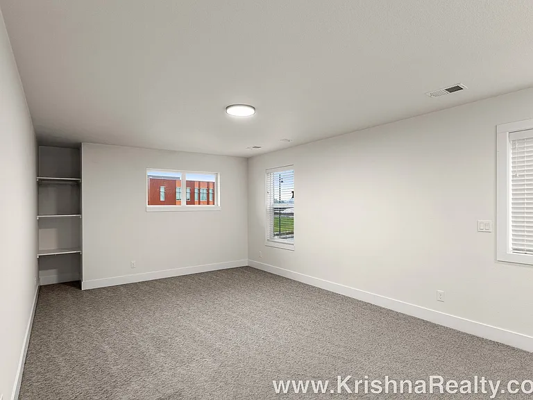 4227 SE Reed Dr — Photo 14