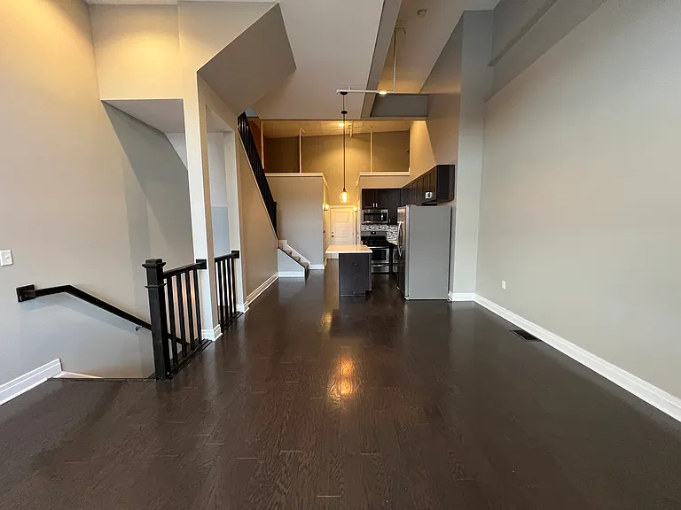 31 Barker St #1 — Photo 14