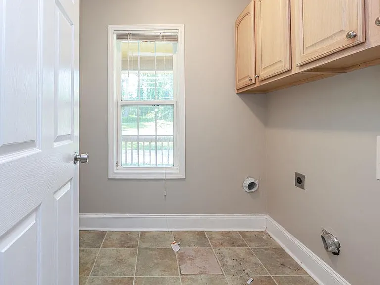 3873 King Edward Trl SW — Photo 15