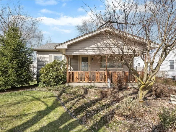 1936 Stepney St, Niles, OH 44446