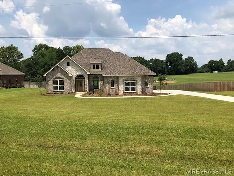 6683 County Road 708 — Photo 1