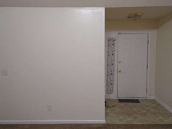 3rd image of 6110 Caribou Dr