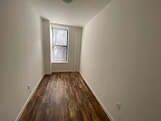 Rented by Smart City Real Estate LLC