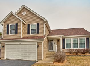 632 Orrington Ct, Lake Zurich, IL
