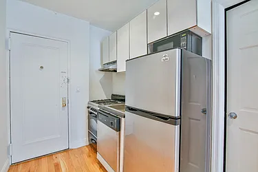 Rented by Platinum Properties