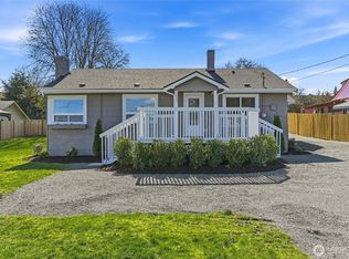 1221 S 101st Street, Seattle, WA 98168