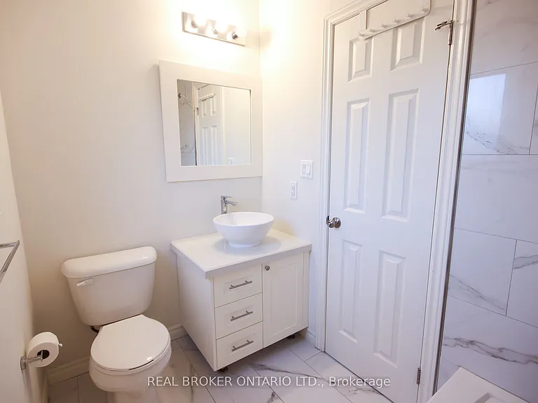 164 Heiman St #1B — Photo 15