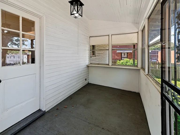 4630 S 3rd St — Photo 32