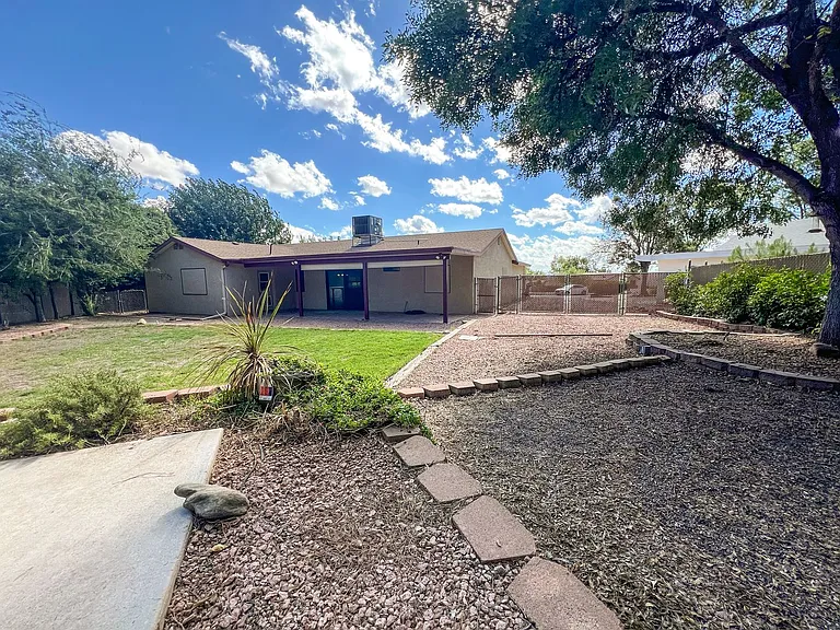 1400 W Foy Dr — Photo 19