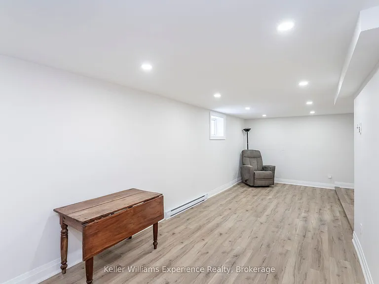 65 Drury Ln — Photo 13