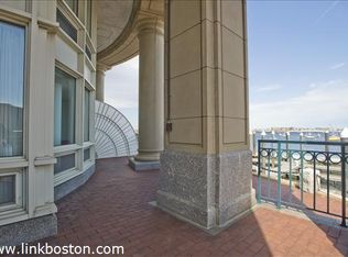 20 Rowes Off #TOWNHOUSE 8, Boston, MA 02110