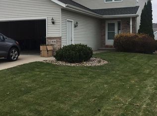416 Greenbriar Ave, Fond Du Lac, WI 54935