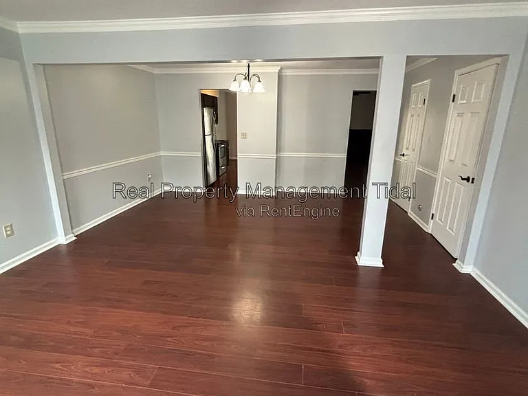 639 Biltmore Dr — Photo 5