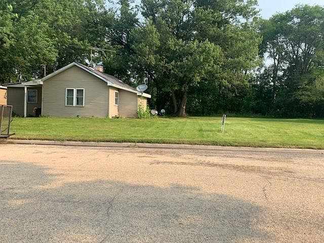 2nd image of 1207 1st Ave