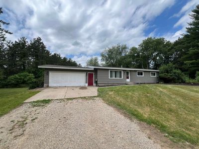 11991 N Division Ave, Sparta, MI, 49345