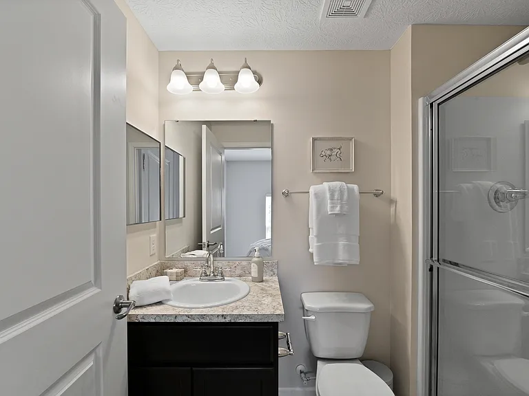 The Clarkson — Photo 13