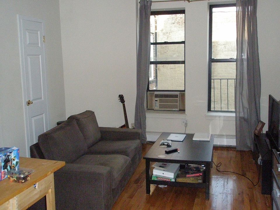 2nd image of 283 5th Ave APT 3D