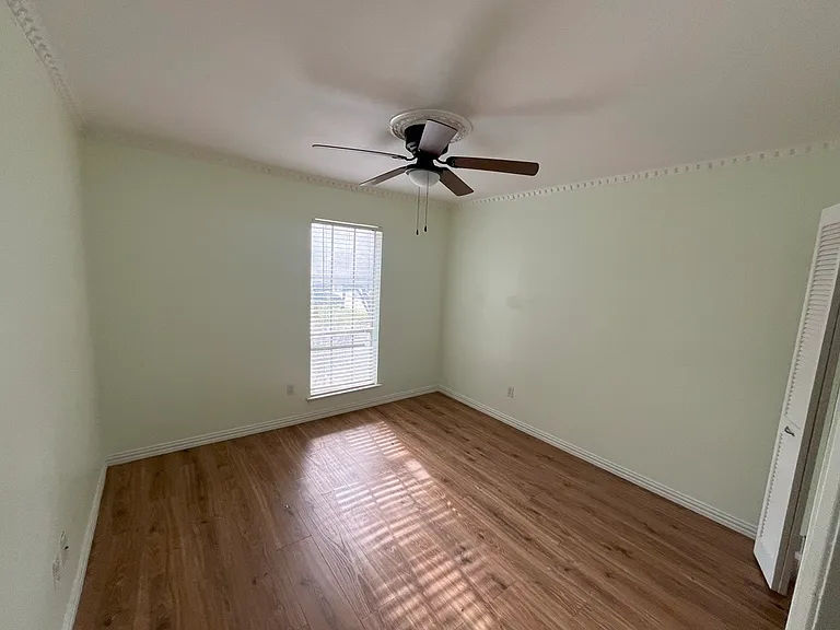 4209 Avondale Ave #208 — Photo 18