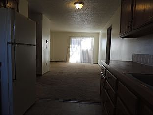 3rd image of 2432 10th St SW APT 4