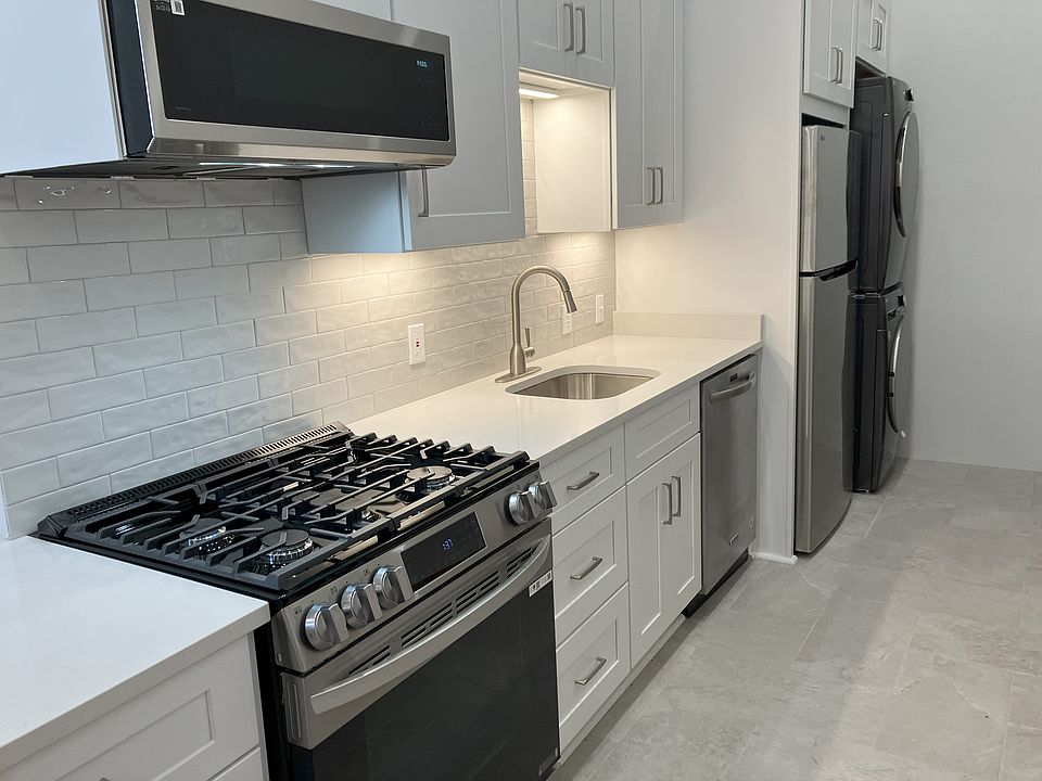 New microwave, gas stove., refrigerator and washer dryer