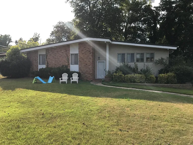 1832 Indian Hill Rd — Photo 16