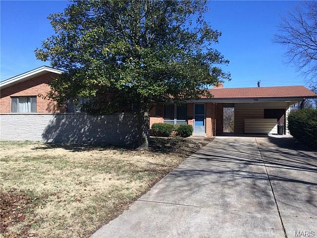 1st image of 7225 Waterford Dr