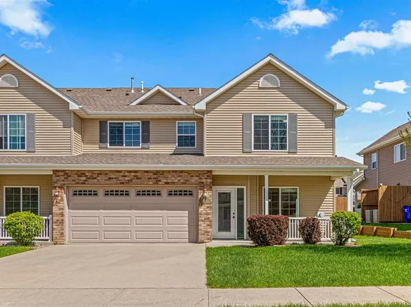 1538 Burr Dr, North Liberty, IA 52317