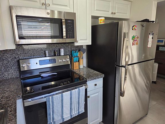 4th image of 316 Farnham P #316