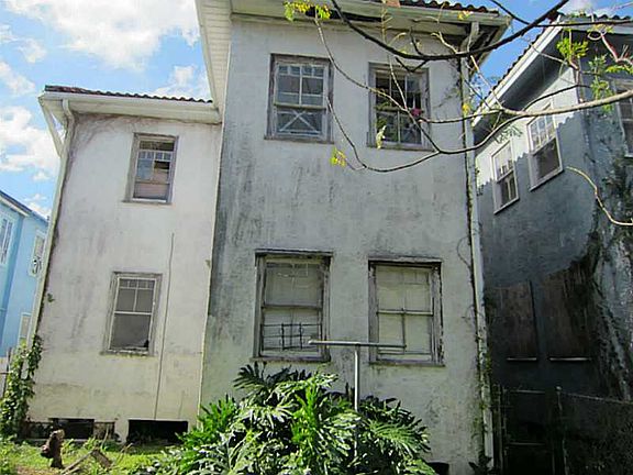 3rd image of 2709 Soniat St