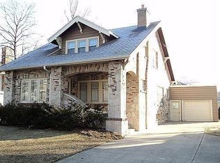 544 N 64th St, Wauwatosa, WI 53213