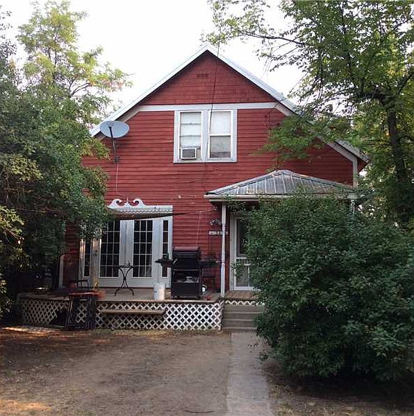 2nd image of 34 Burlington Ave