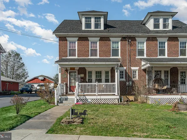 110 S Summit Ave, Quarryville, PA 17566