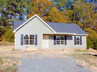 104 Chalet Ln, Stem, NC 27581