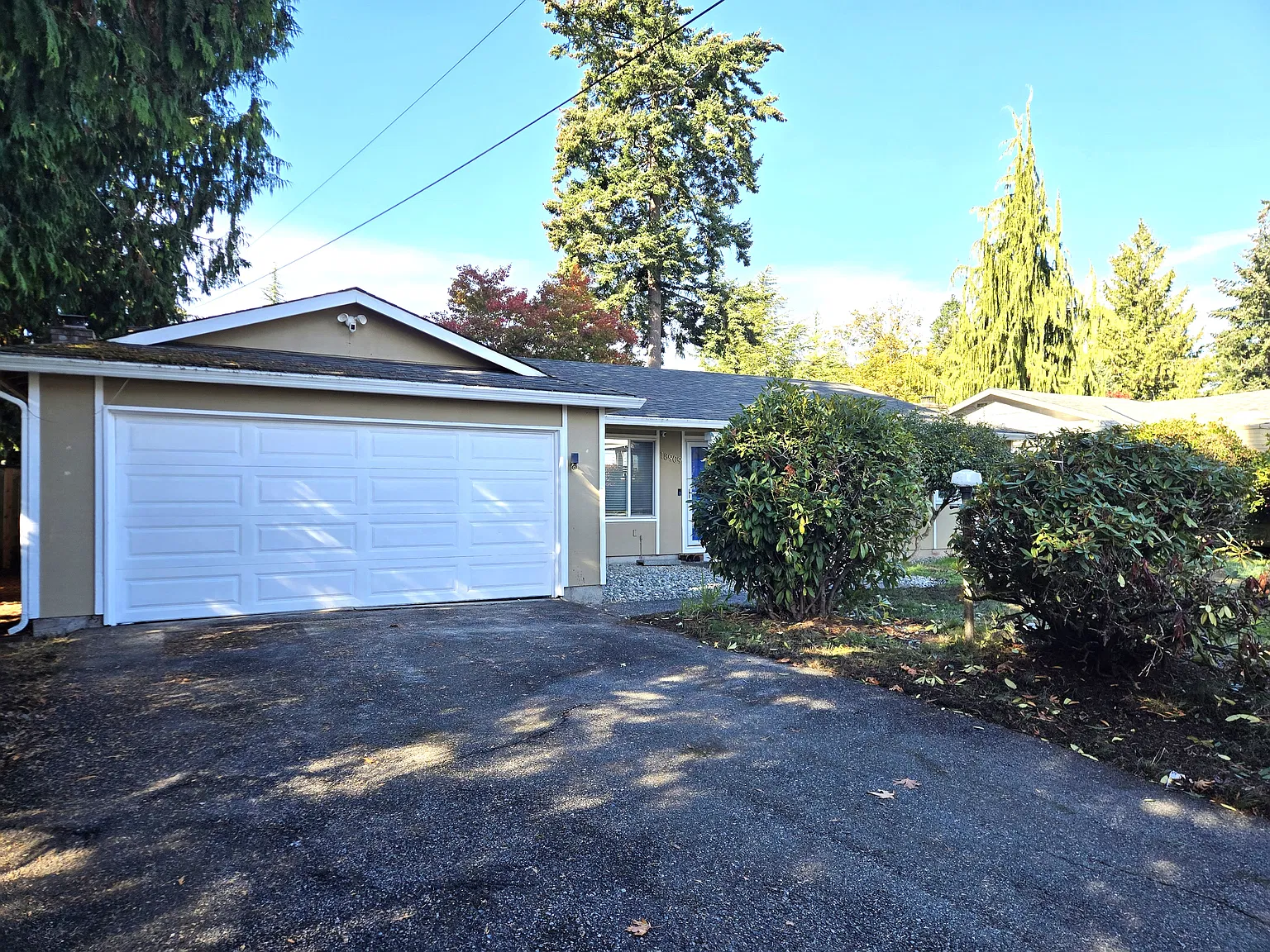 4 bed, 1500 sqft, $3,400 — Photo 2